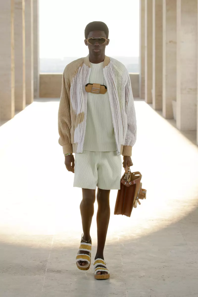 Fendi Menswear Spring 2022 මිලාන් 6176_10