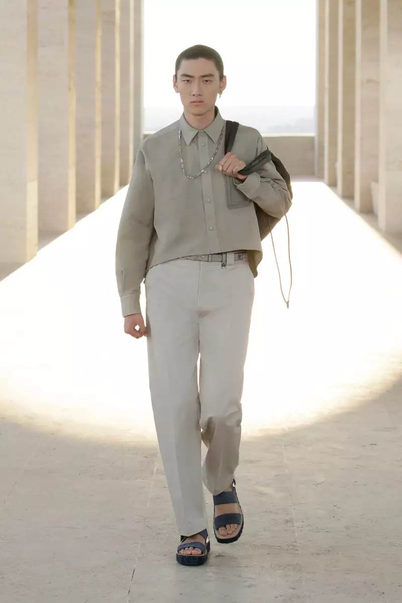 Fendi Menswear Spring 2022 මිලාන් 6176_14