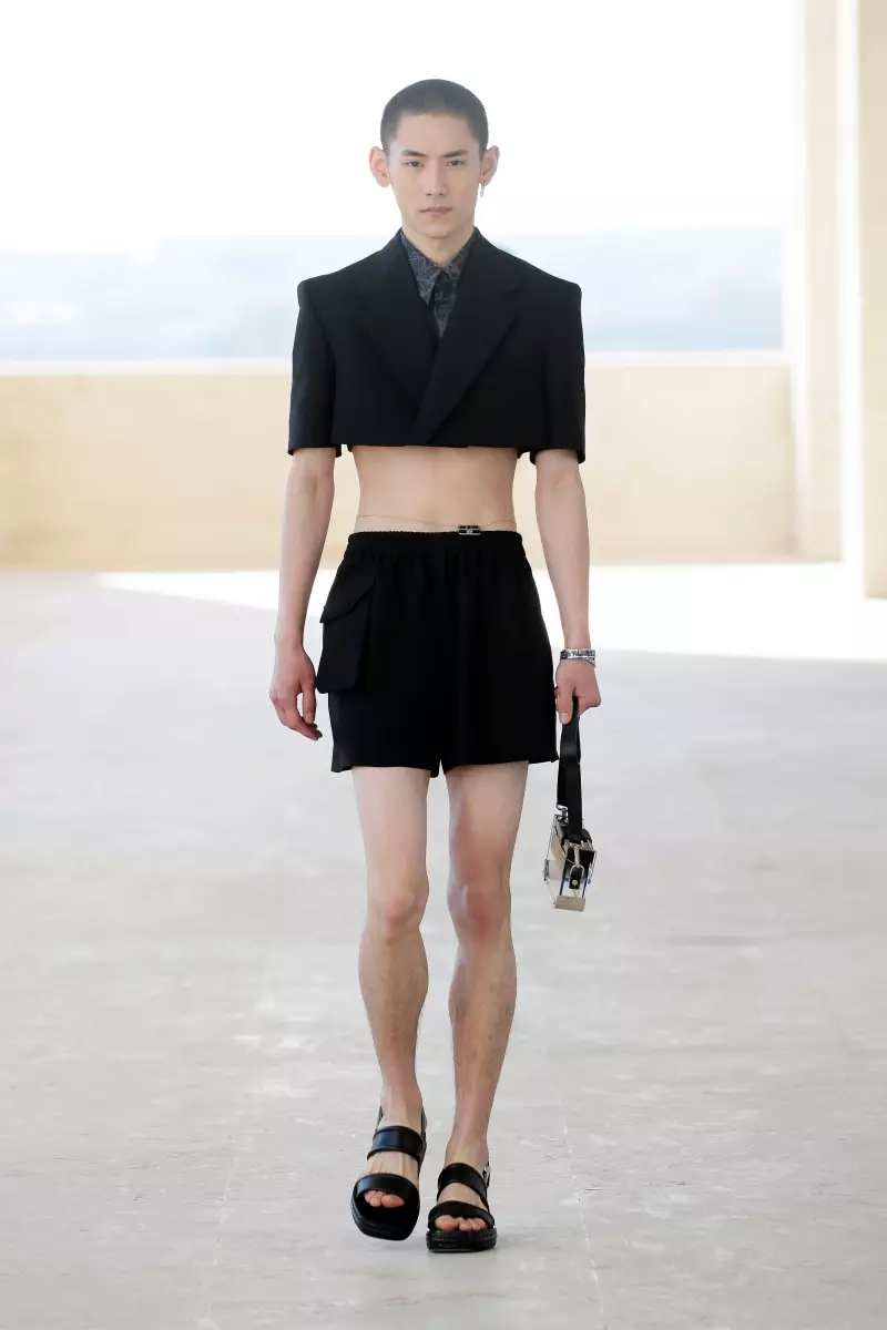 Fendi Menswear Spring 2022 මිලාන් 6176_39