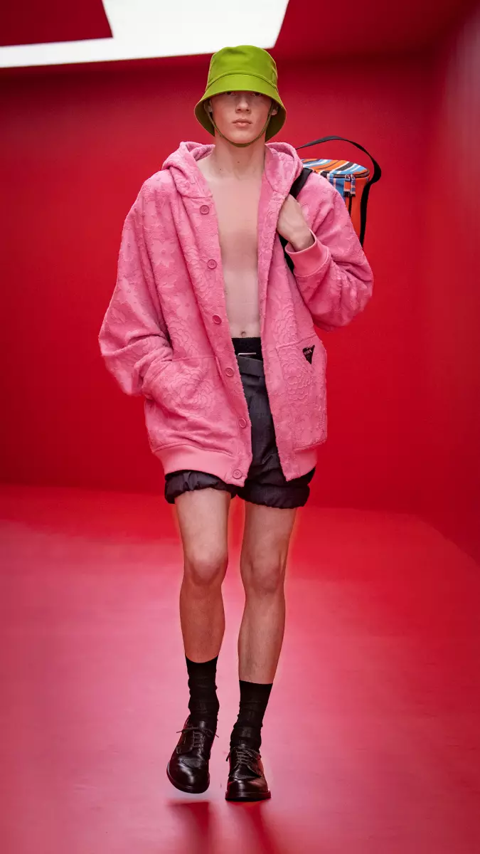 Prada Menswear Spring 2022 මිලාන් 6253_11