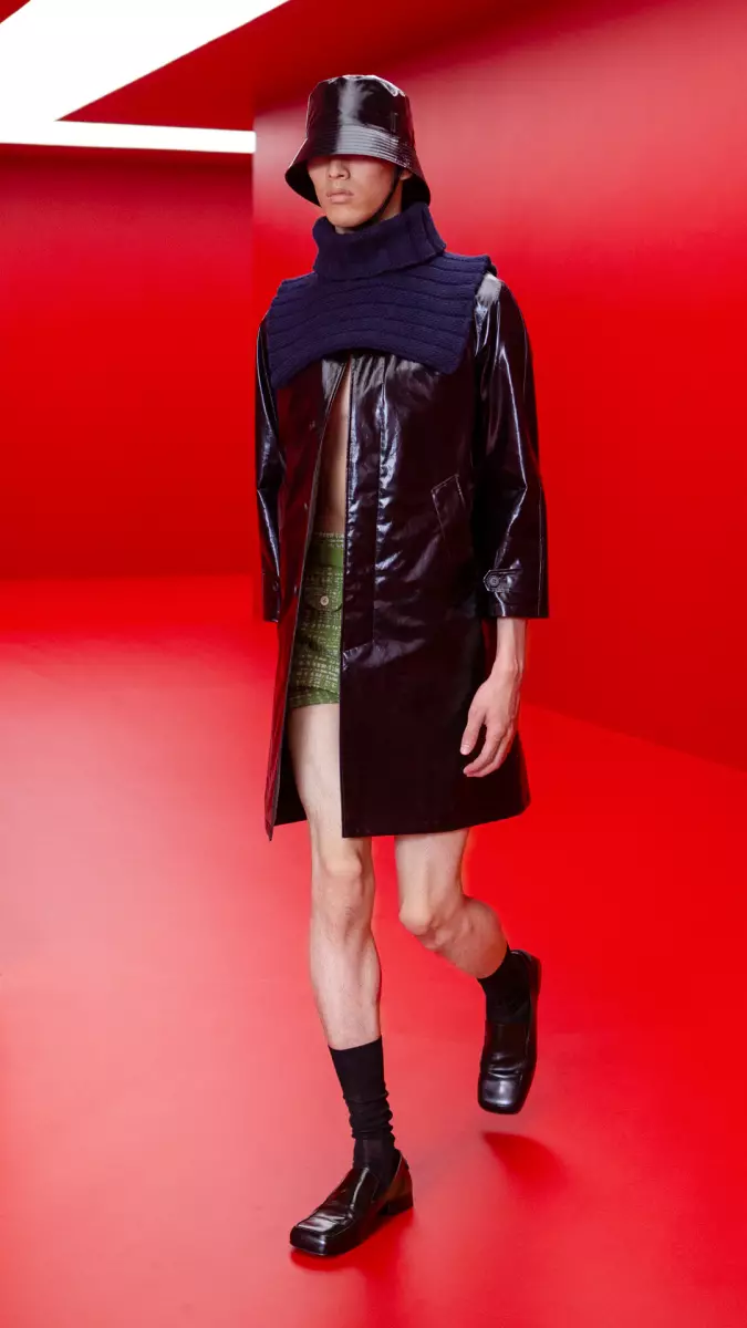 Prada Menswear Spring 2022 Milan 6253_20