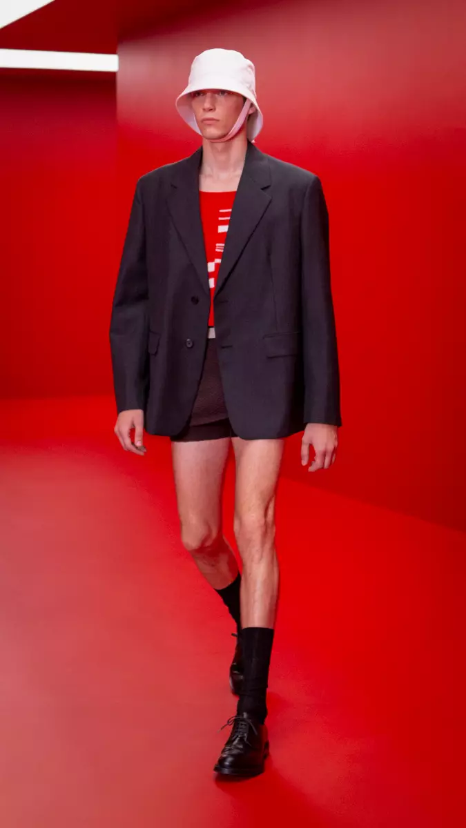 Prada Menswear Spring 2022 මිලාන් 6253_9