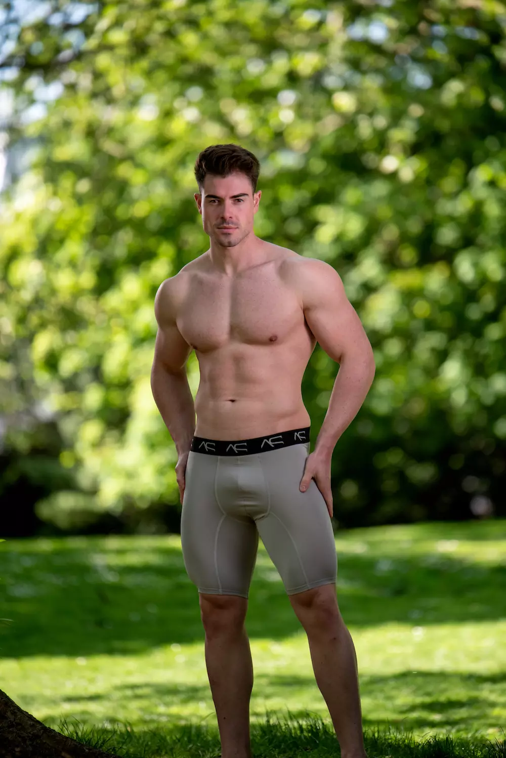 Adam Smith - Sports Collection - model Patrick troch Louis C