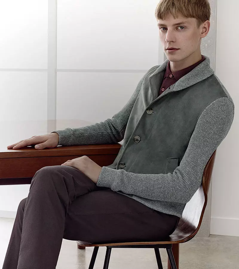 Resmi däl ýagdaýda synpyň ajaýyp täsiri. Ermenegildo Zegna-dan S / S 2015 katalogyna göz aýlaň.