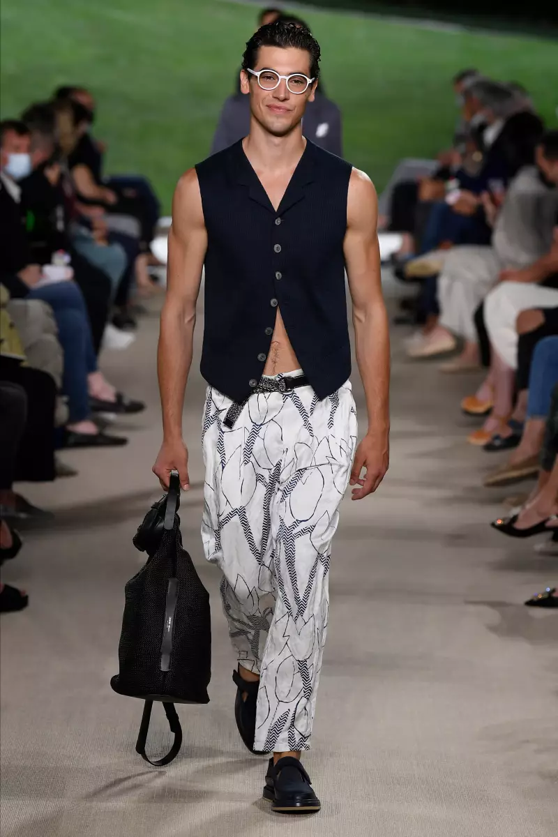 Giorgio Armani Menswear Spring 2022 Milan 6318_15