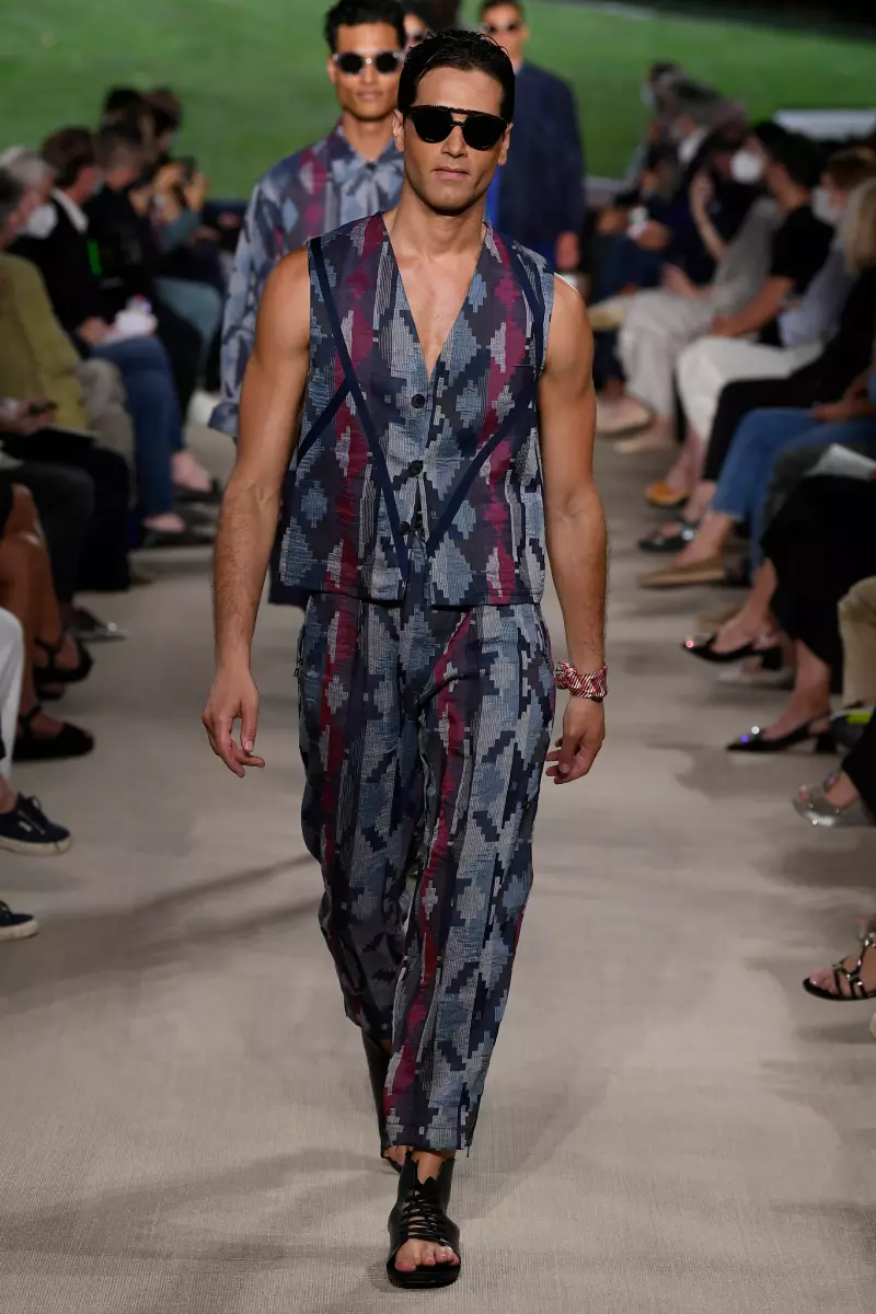 Giorgio Armani Menswear Spring ឆ្នាំ 2022 Milan 6318_28