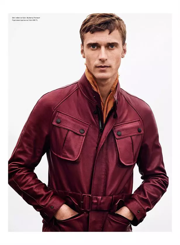 GQ Style Turkey SS15 presenteert het Franse topmodel Clément Chabernaud van Umit Savaci gestyled in klassieke luxe kledingstukken uit de zee schieten. Hij geeft altijd het beste van hem in elk werk dat we posten.