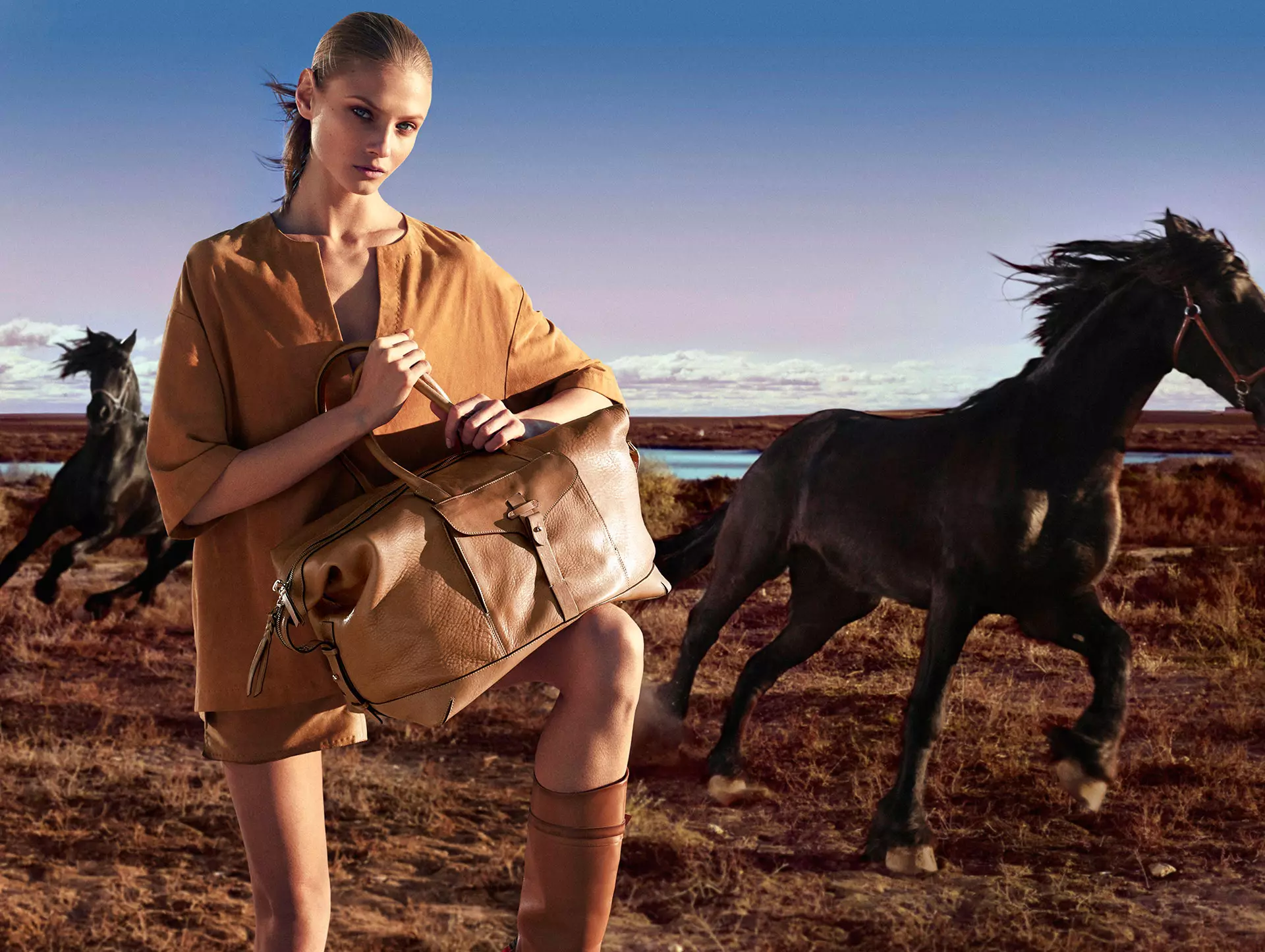 De volta apresentando Massimo Dutti The Equestrian Collection