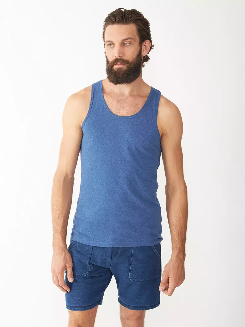 Jereo ny fomba fitafy Tank Top, kitiho eto: 6434_1