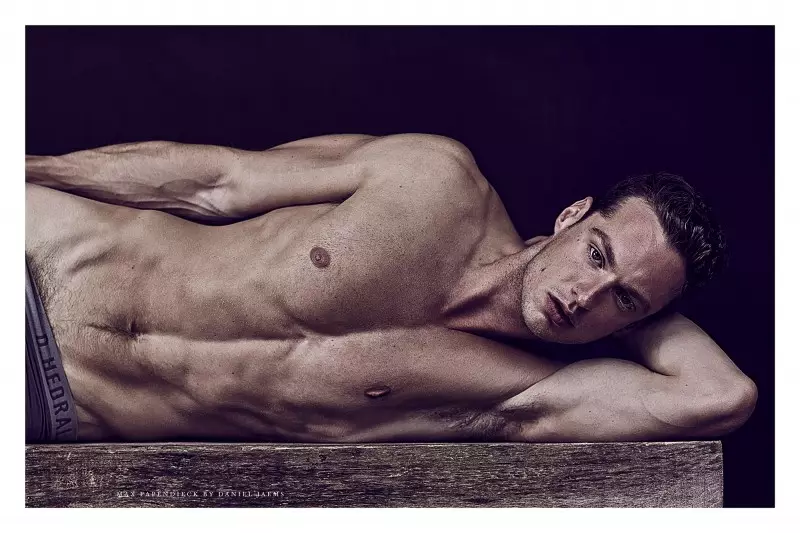 Max-Papendieck-Obsession-No6-deur-Daniel-Jaems-08-800x533