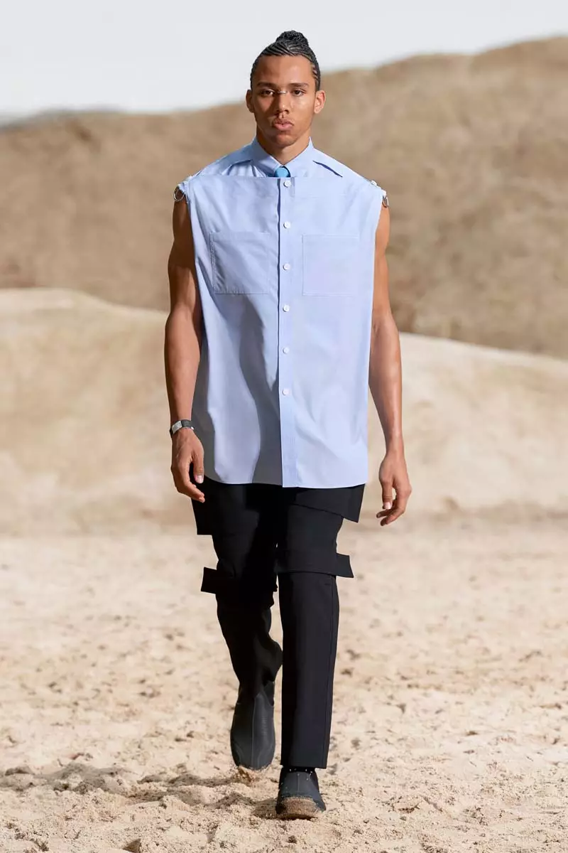 Burberry Menswear Spring 2022 Paris 6558_39