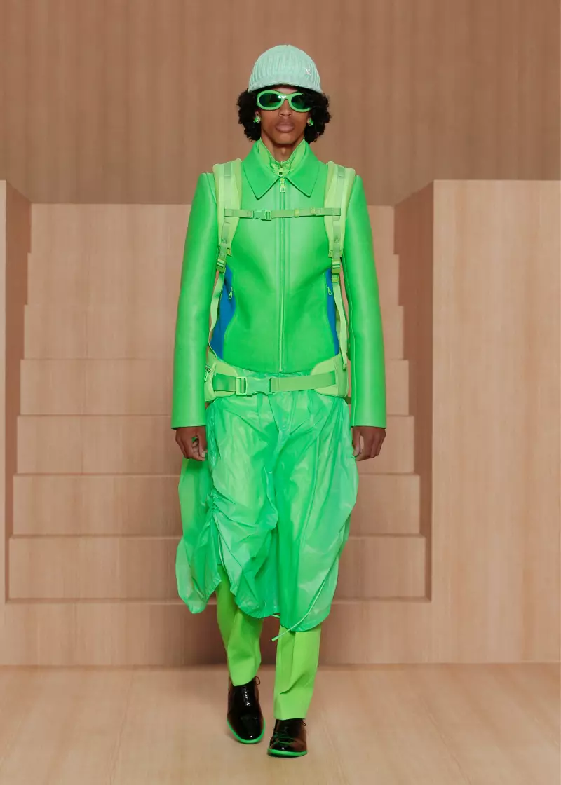 Louis Vuitton pánské oblečení jaro 2022 v Paříži 6622_25