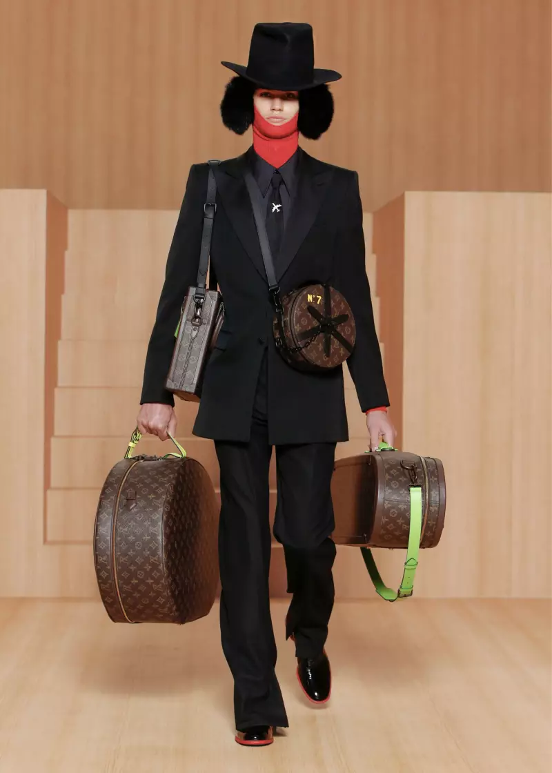 Louis Vuitton vīriešu apģērbi 2022. gada pavasara Parīzē 6622_4