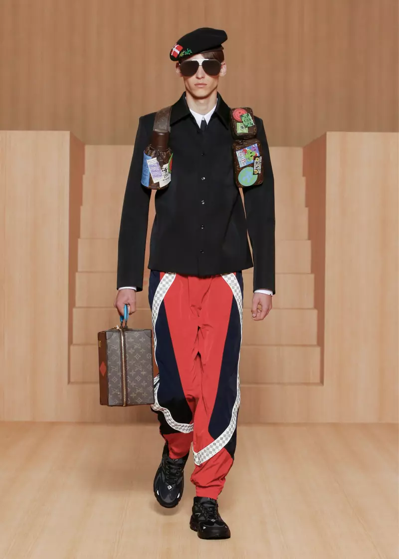 Louis Vuitton vīriešu apģērbi 2022. gada pavasara Parīzē 6622_5
