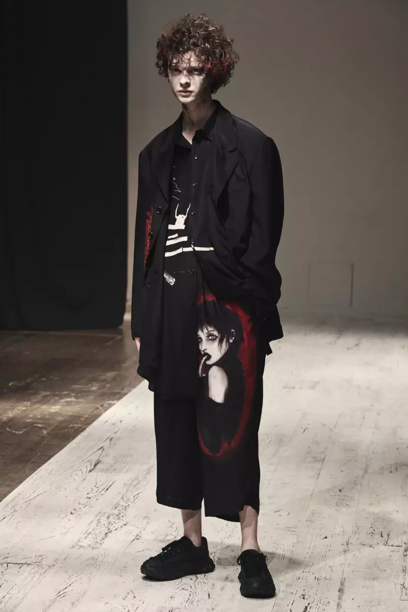 Yohji Yamamoto Herrenmode Frühjahr 2022 Paris 6660_18