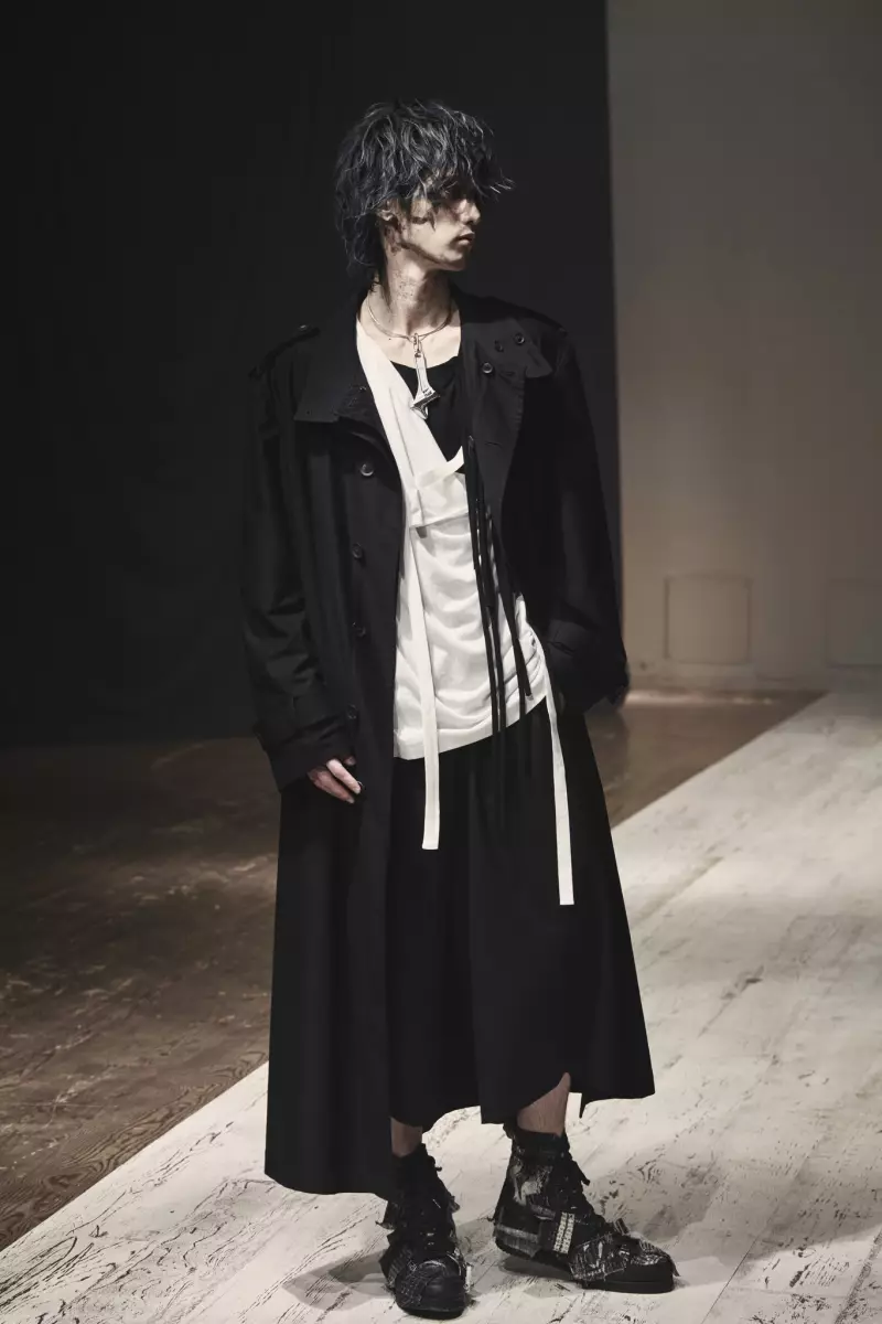 Yohji amamamoto Erkek eşikleri Bahar 2022 Pari Paris 6660_9