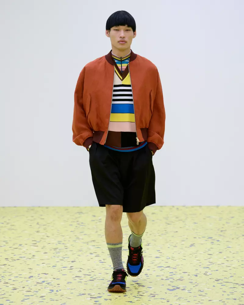 Busana Pria Paul Smith Spring 2022 Paris 6694_21