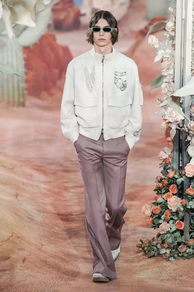 Dior Men Spring 2022 ପ୍ୟାରିସ୍ | 6717_15