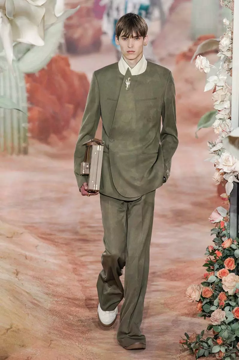 Lohataona Dior Men 2022 Paris 6717_39