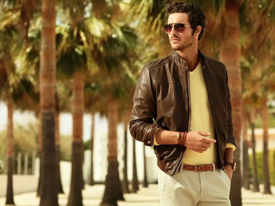 Massimo Dutti ၅