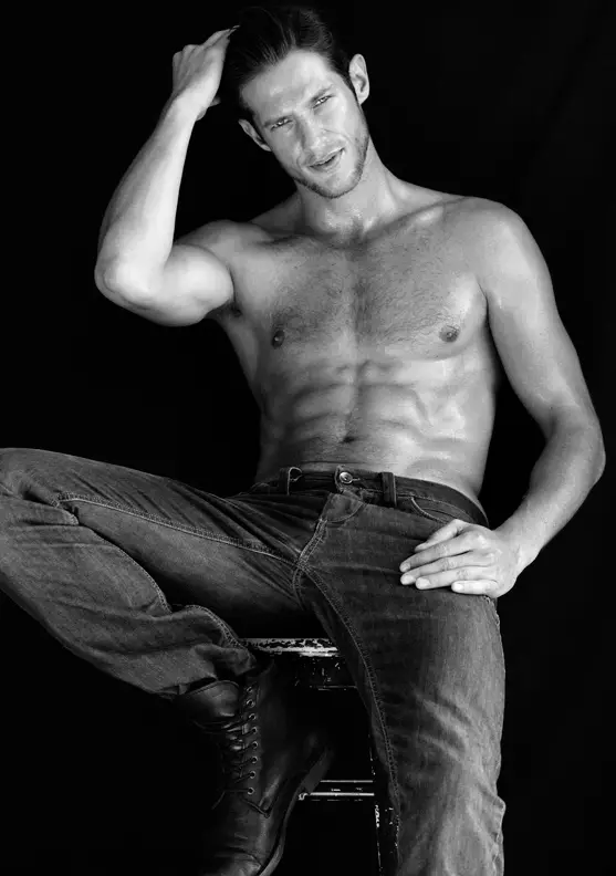 Domenique Melchior par Greg Vaughan 7017_1