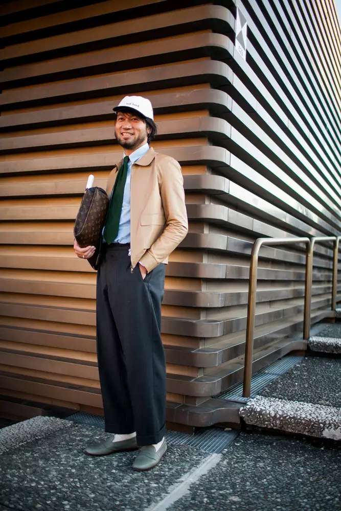 Vestirse para o Casino —Street style fóra de Pitti Uomo.