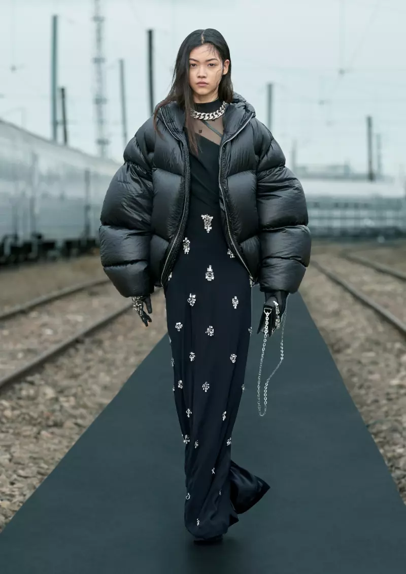 Givenchy-oord 2022 7098_34