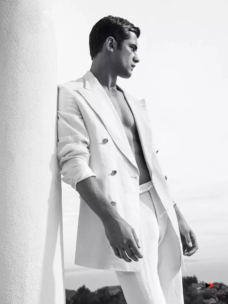 Sean O'Pry wojambulidwa ndi Richard Ramos ndipo wolembedwa ndi Joana de la Fuente, wa Meyi 2015 wa GQ Spain.