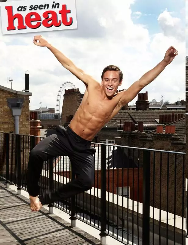 Osvajač olimpijske medalje iz Londona 2012. Tom Daley za Heat Magazine 739_11