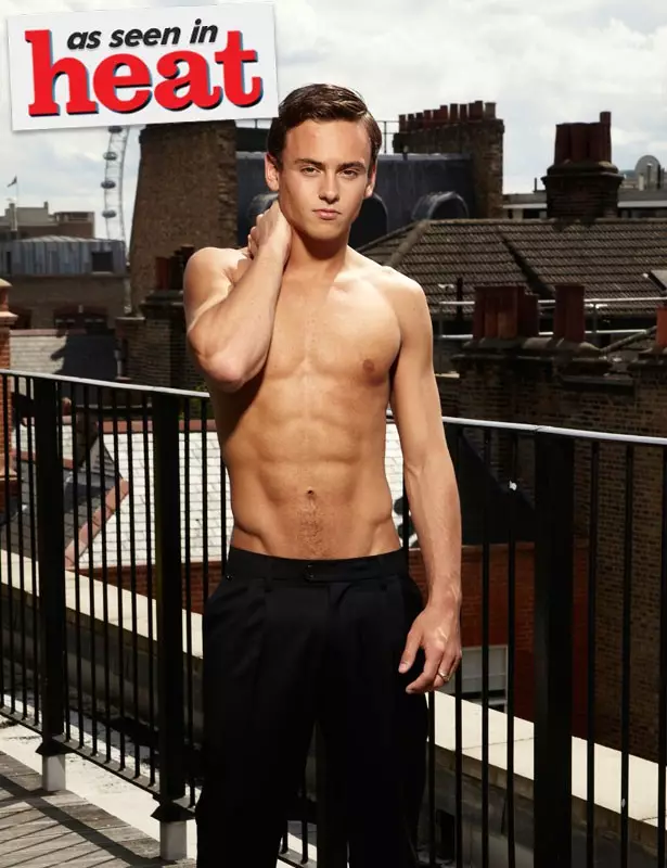 Osvajač olimpijske medalje iz Londona 2012. Tom Daley za Heat Magazine 739_13