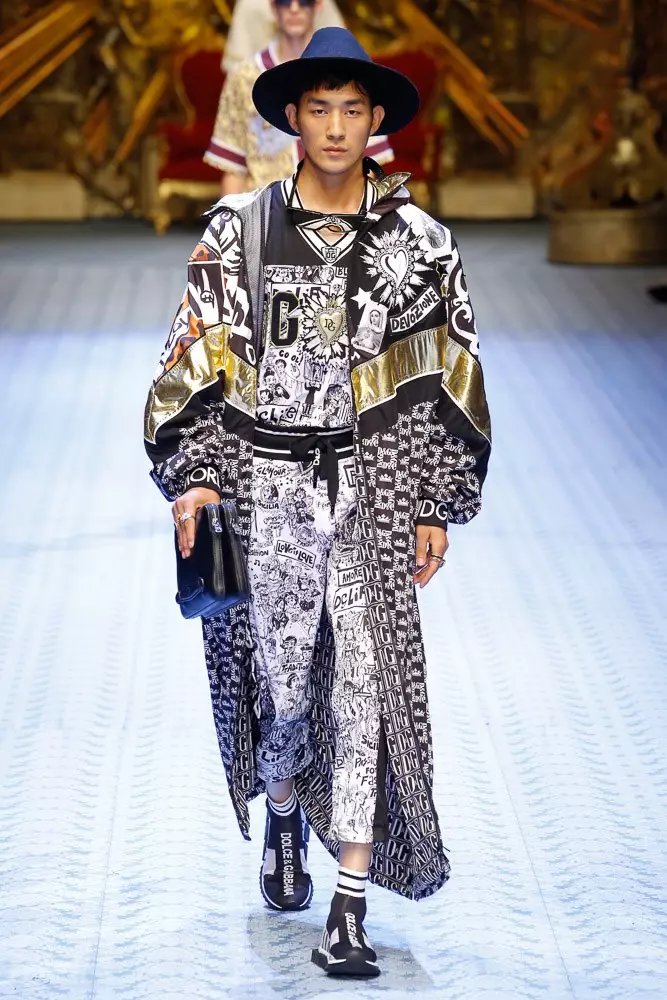 Dolce & Gabbana Orisun omi Ooru 2019 Milan74