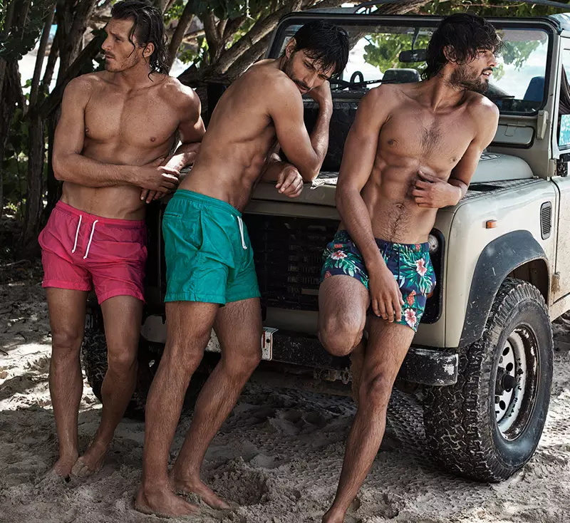 H&M emmène Andrés Velencoso, Clay Pollioni, Clément Chabernaud et Marlon Teixeira à Antigua, pour sa campagne été 2015.