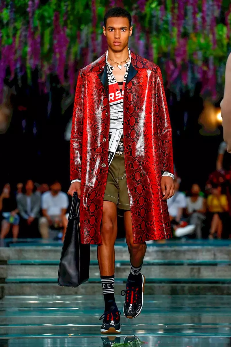 Versace Herrenmode Frühjahr Sommer 2019 Mailand13