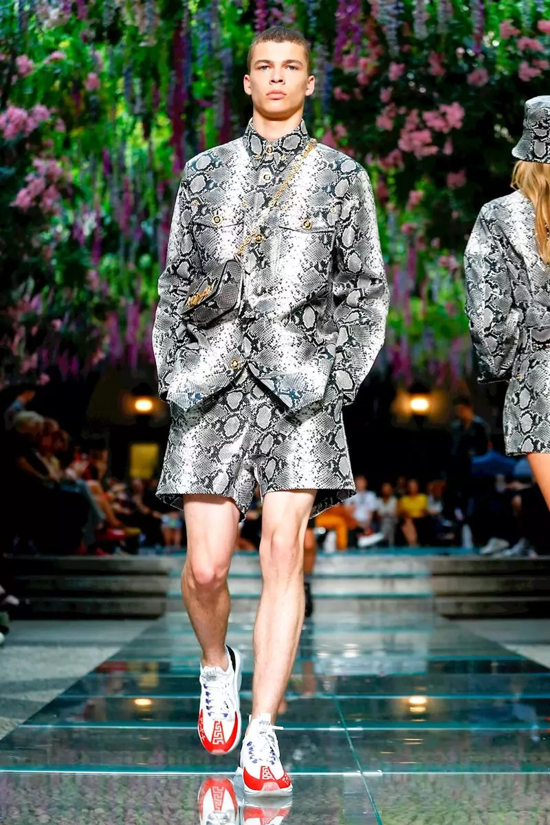 Versace Gizonezkoen Arropa 2019ko Udaberriko Udaberria Milan32