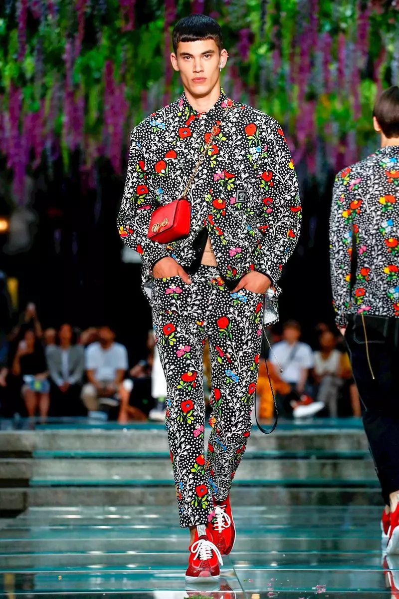 Veshje për meshkuj Versace Pranverë Verë 2019 Milan40