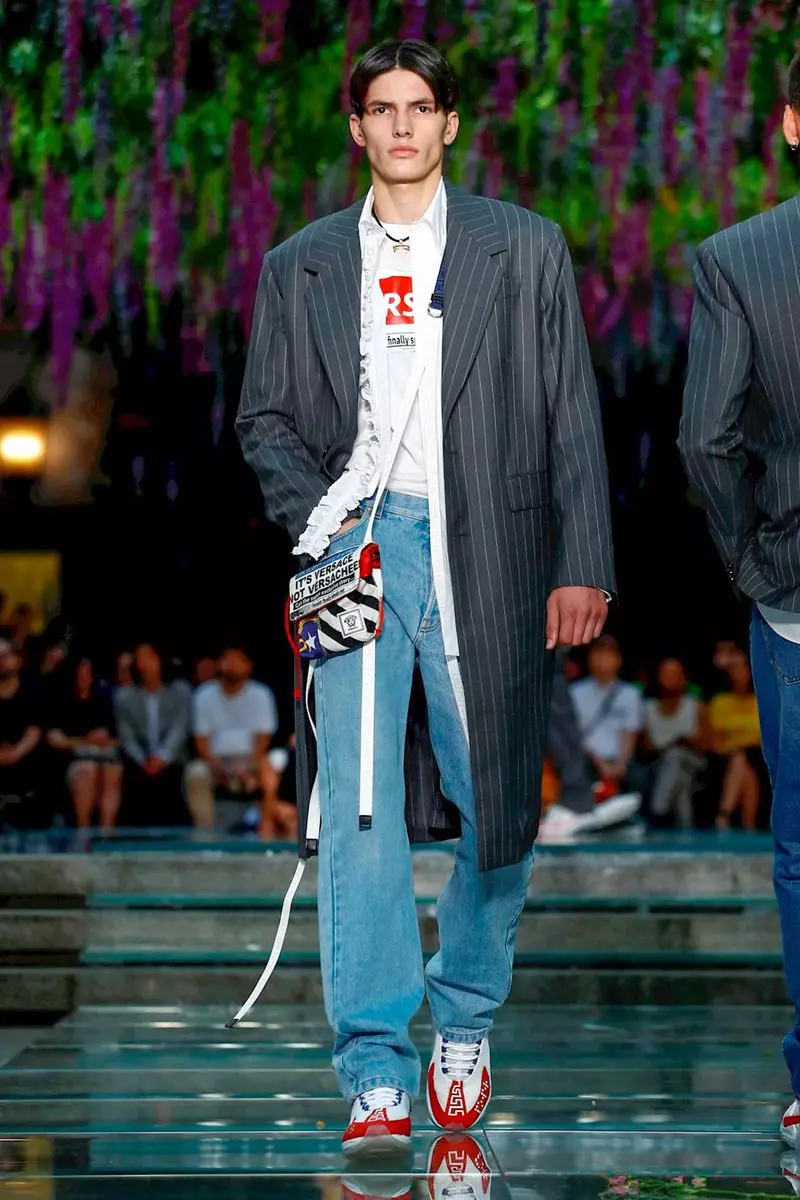 I-Versace Menswear Spring Summer 2019 Milan4