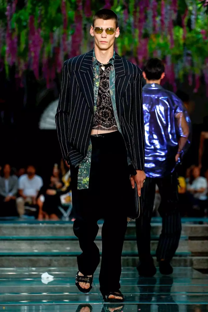 Versace Herrenmode Frühjahr Sommer 2019 Milan55