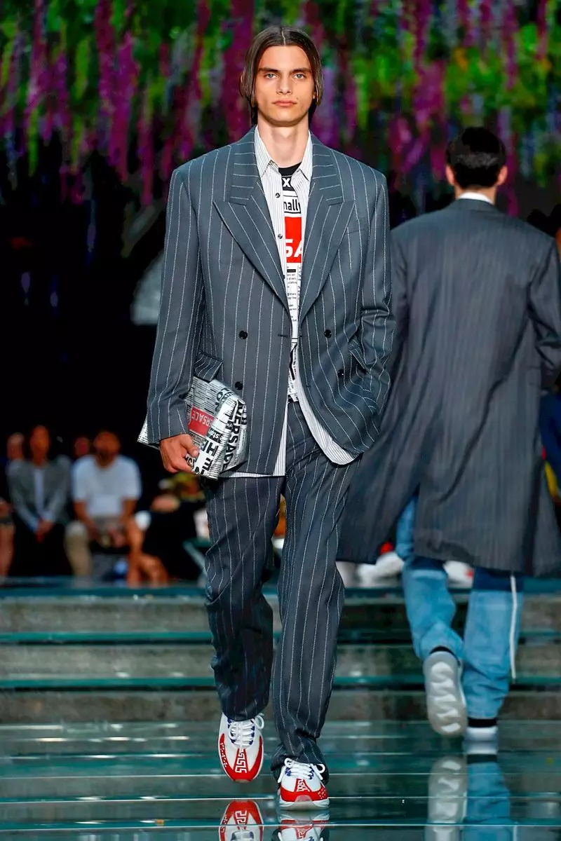 Versace Menswear 2019 tavaszi nyár Milánó6