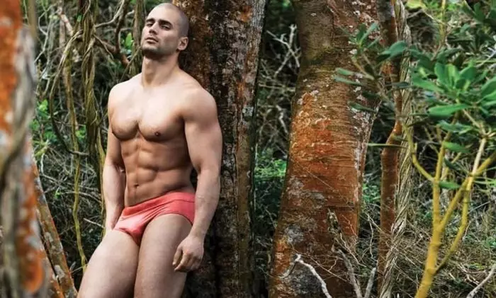 Todd-Sanfield-এর জন্য-DNA-ম্যাগাজিন-ইস্যু-173-140611-05