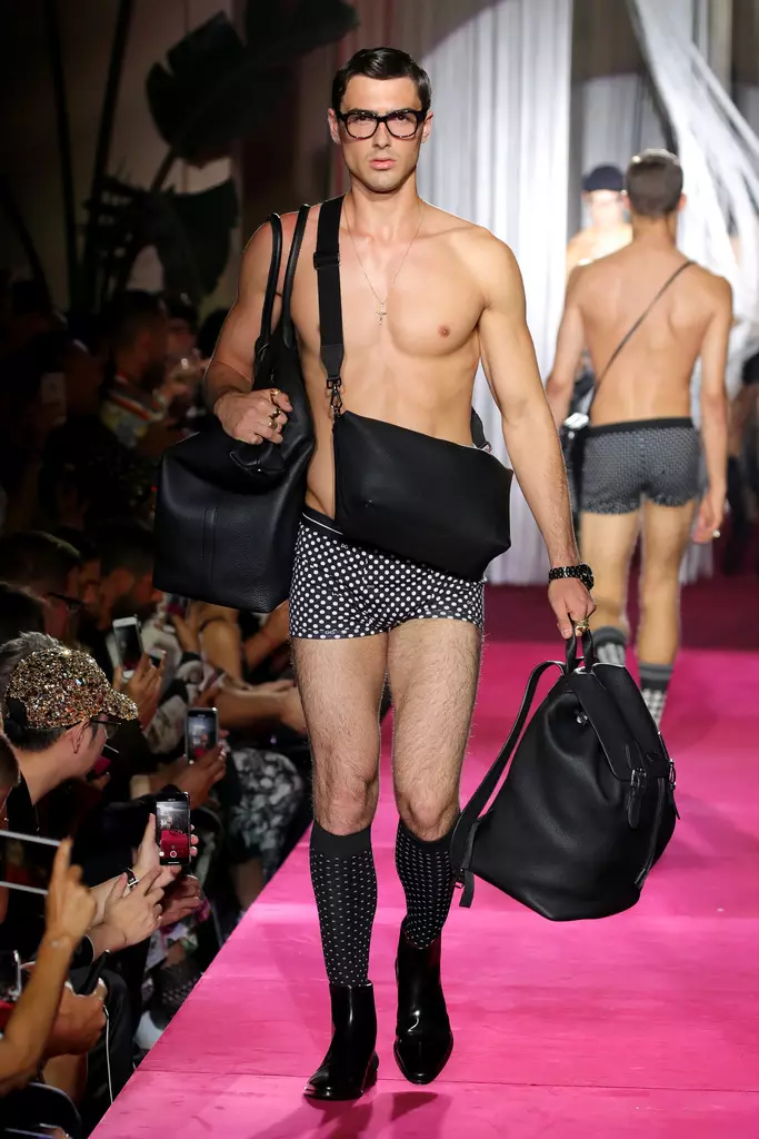 Dolce & Gabbana Naked King Secret Spring Summer 2019 Milan30