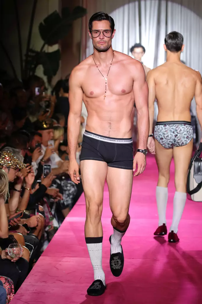 Dolce & Gabbana Naked King Secret tavaszi nyár 2019 Milánó41