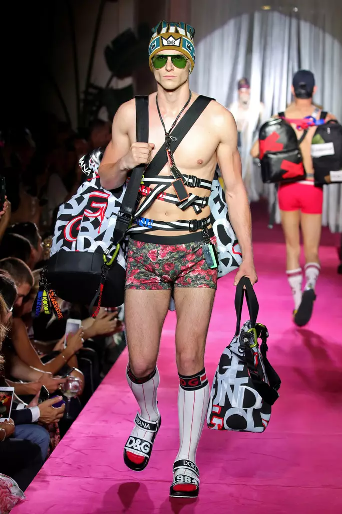 Dolce & Gabbana Naked King Secret Spring Summer 2019 Milan7