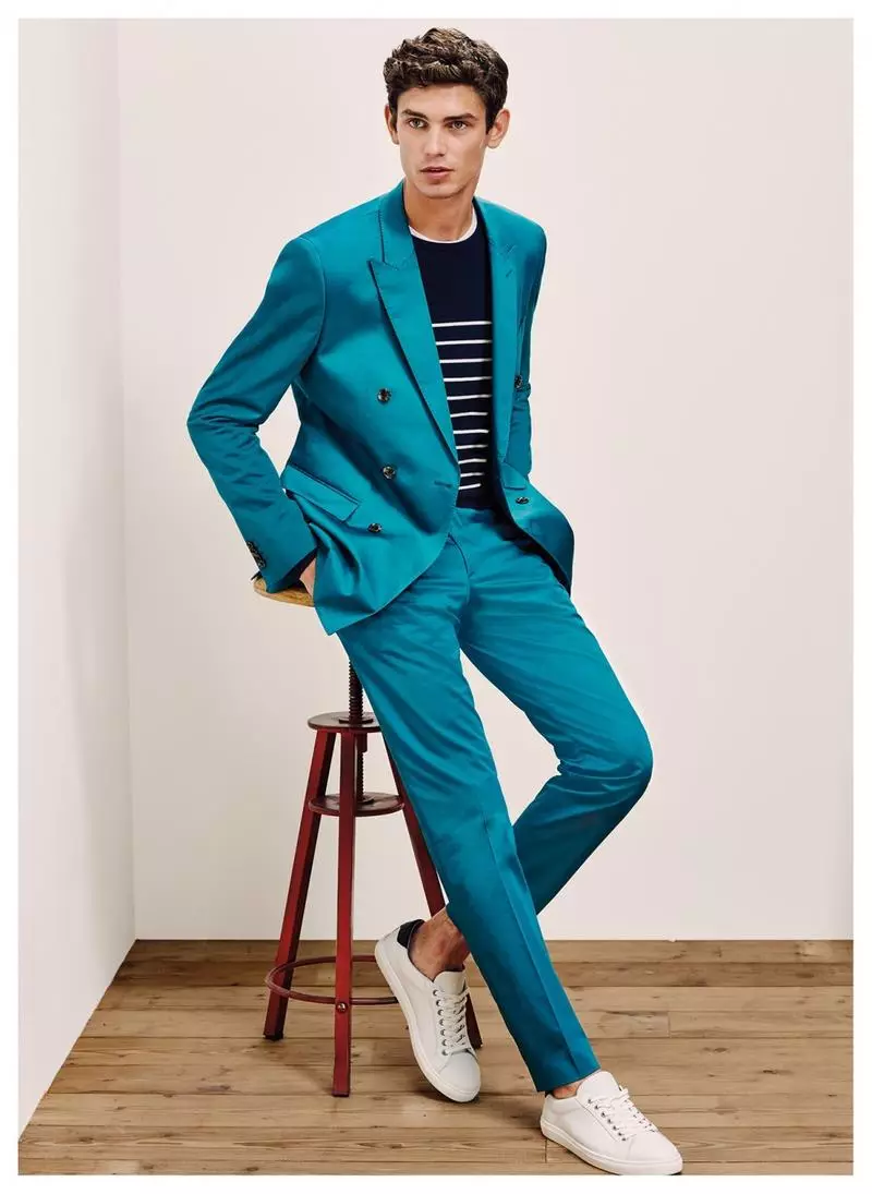 Tommy Hilfiger, Arthur Gosse tarafından yönetilen Katalog/Lookbook Tailored Collection S/S 2016 için Honer Akrawi tarafından fotoğraflanan bazı yeni tanıtım fotoğrafları yayınladı.