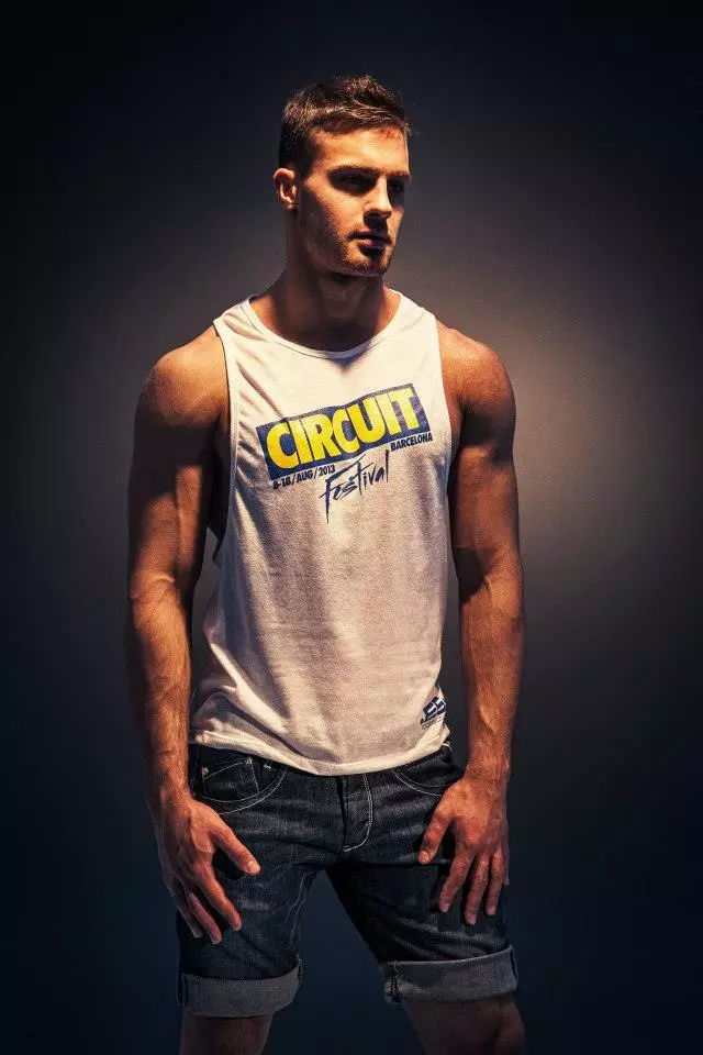 Kirill-Dowidoff-en-ES-Kolekto-por-Circuit-Barcelona-Festivalo-2013-01