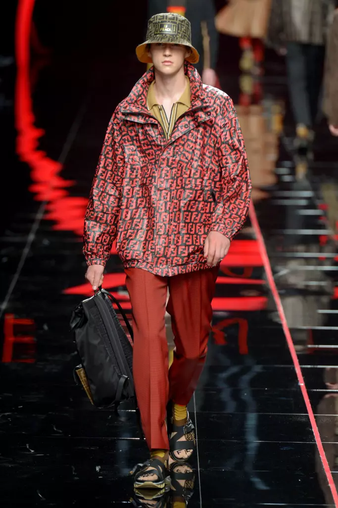 Orisun omi Awọn ọkunrin Fendi 2019