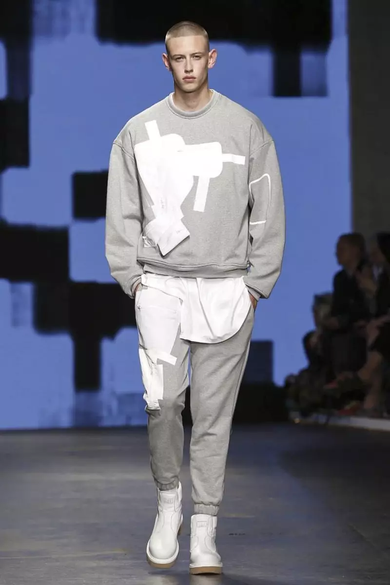 Desfile de Moda de Christopher Shannon Moda Masculina Primavera Verão 2015 em Londres