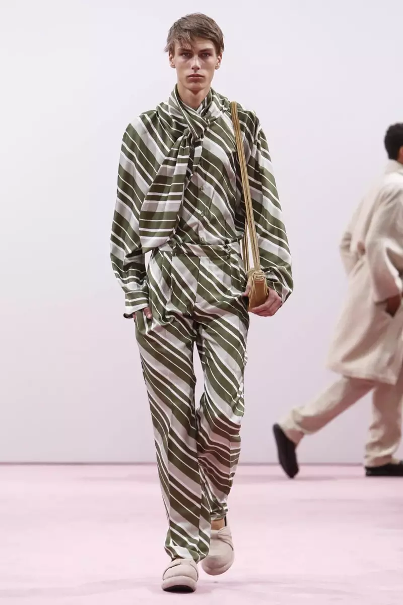 JW Anderson, Kişi geyimləri, Yaz Yayı, 2015, Londonda moda nümayişi