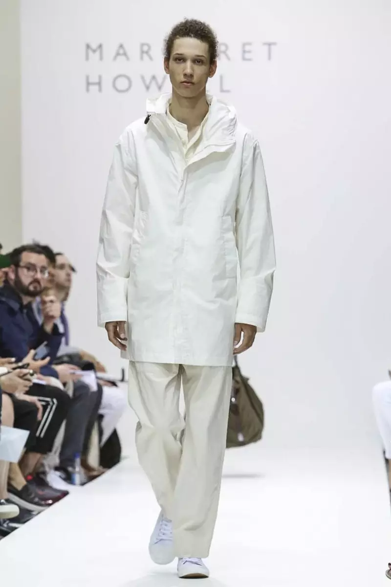 Margaret Howell Menswear Seaparo sa Selemo sa Lehlabula sa Selemo sa 2015 sa Feshene Show London