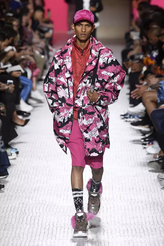 Valentino Men's Spring ya 2019