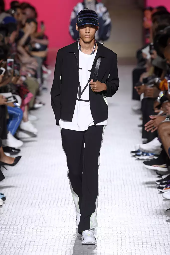 Lohataona Valentino Men 2019